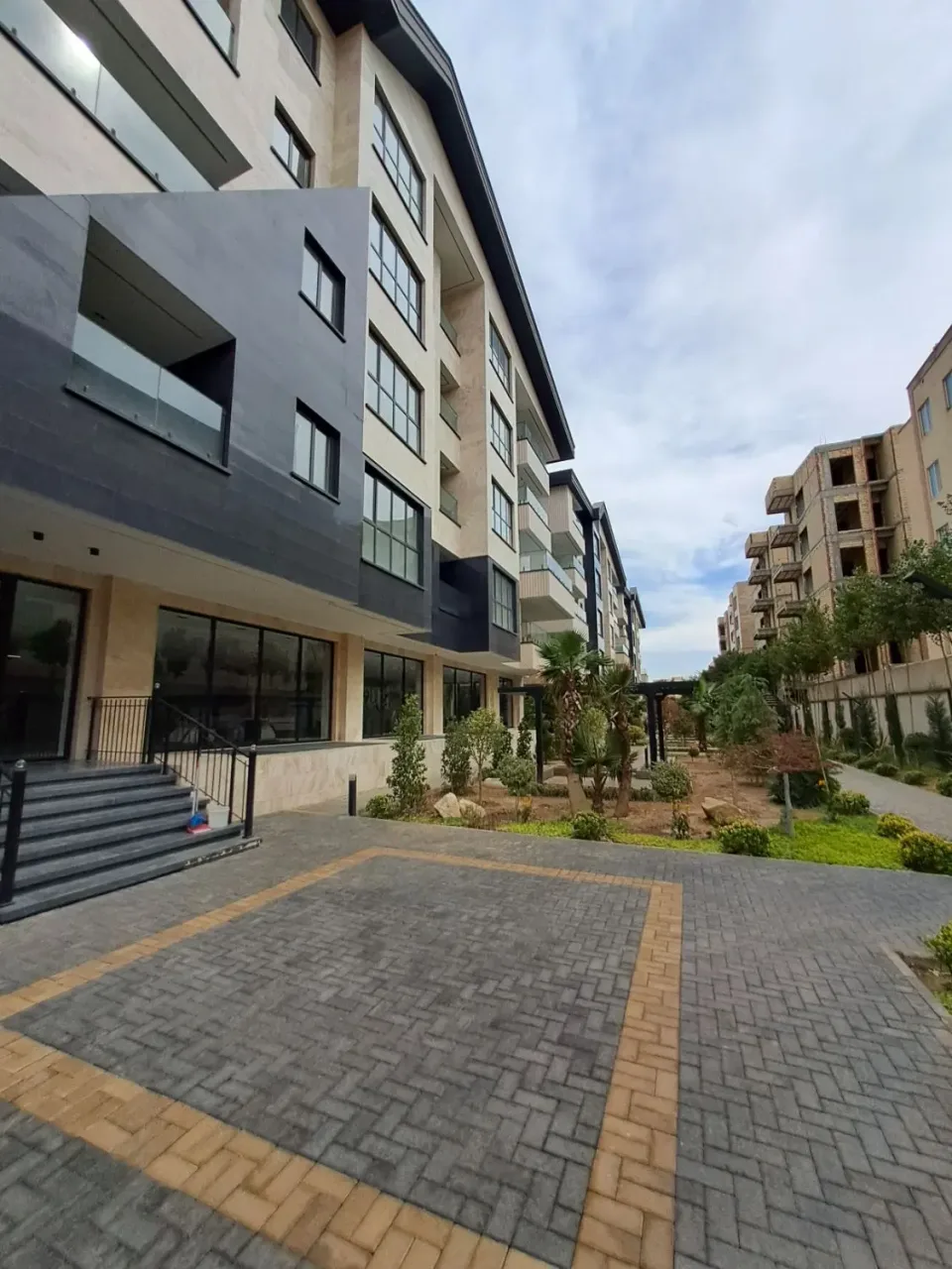 فروش آپارتمان ۱۱۰ متر ۲ خواب نوساز مهرشهر
