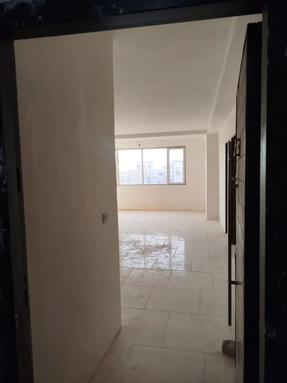 ۱۲۰متر/۲خواب/پارکینگ اختصاصی/خرمدشت