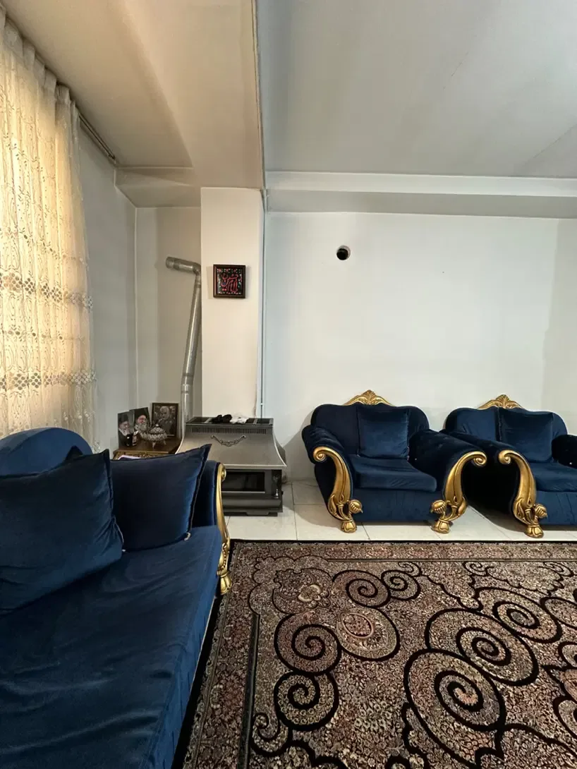 آپارتمان ۱۱۰ متر ۲ خواب تخلیه فوری خرمدشت