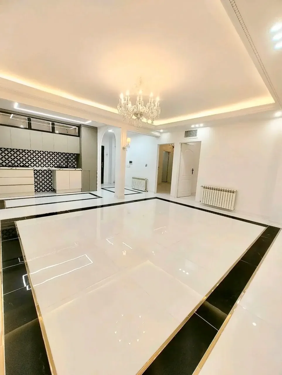 ۷۸ متر ۲ خواب نوساز با پارکینگ عظیمیه