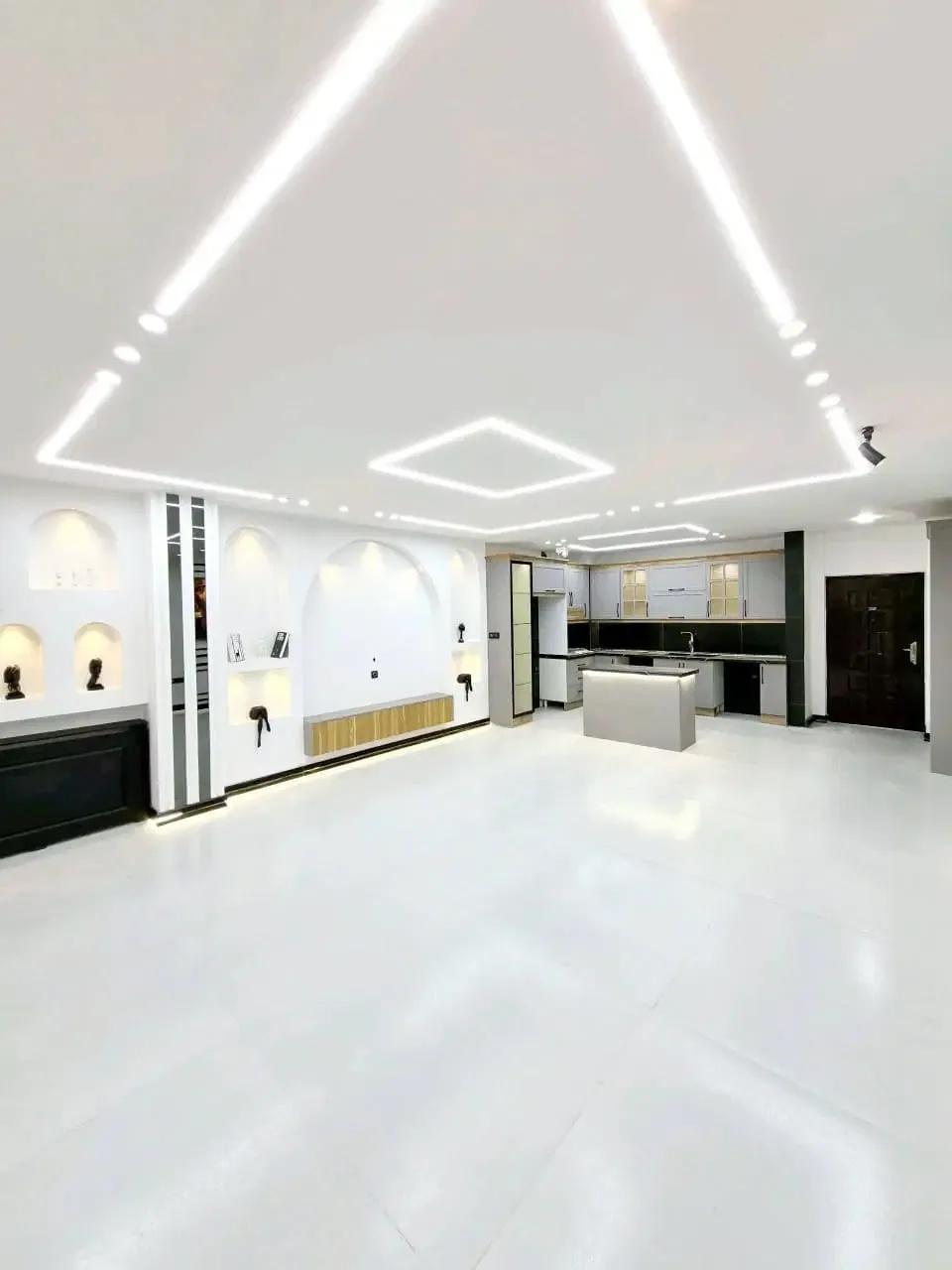 95 متر/2 خواب/وامدار/عظیمیه