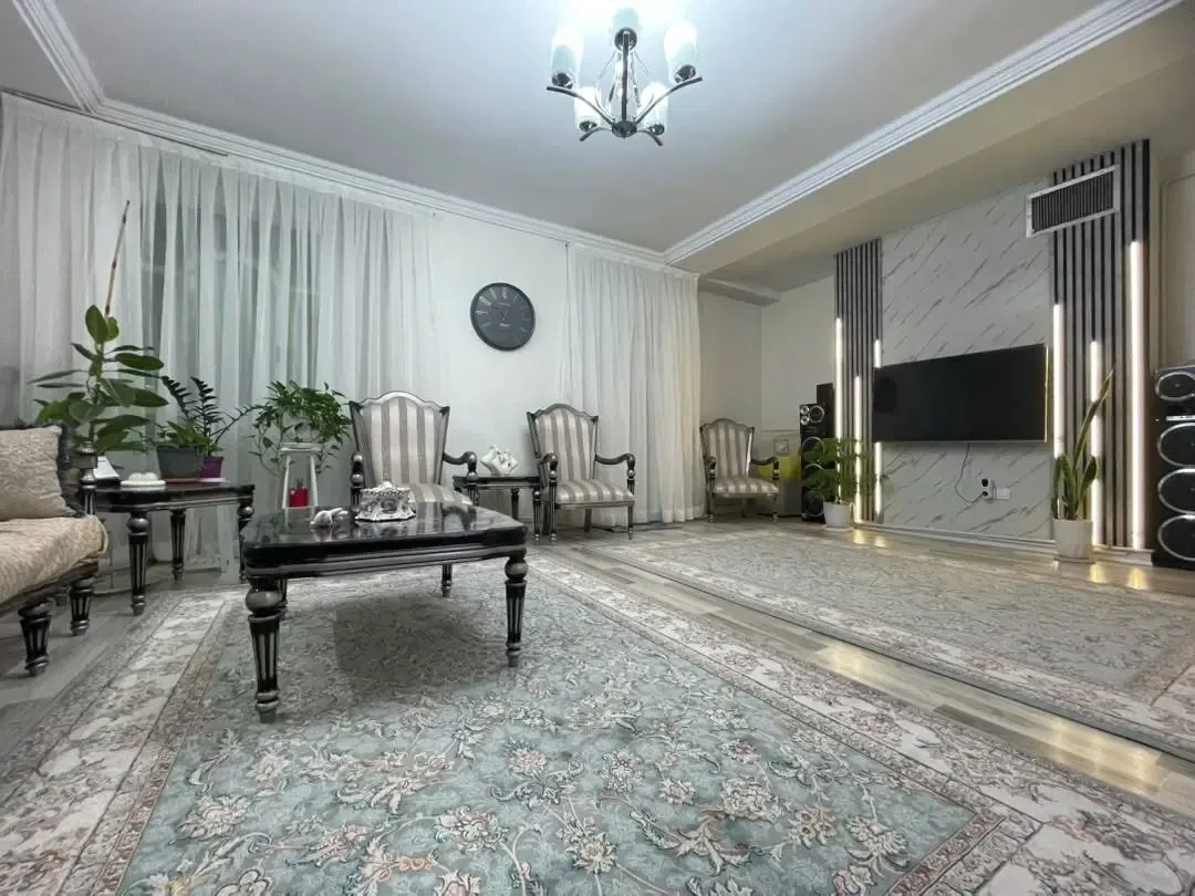 ۸۵متر دوخواب/بازسازی شده/سند تک‌برگ/باغستان