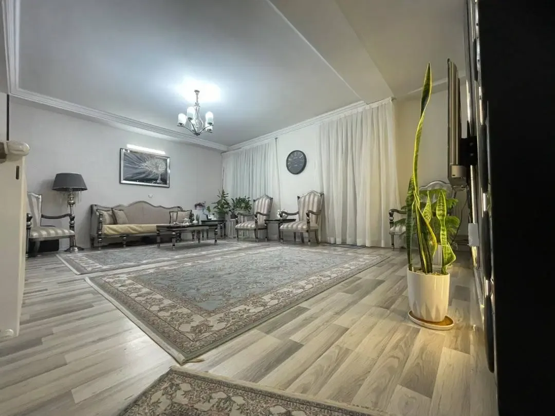 ۸۵متر دوخواب/بازسازی شده/سند تک‌برگ/باغستان
