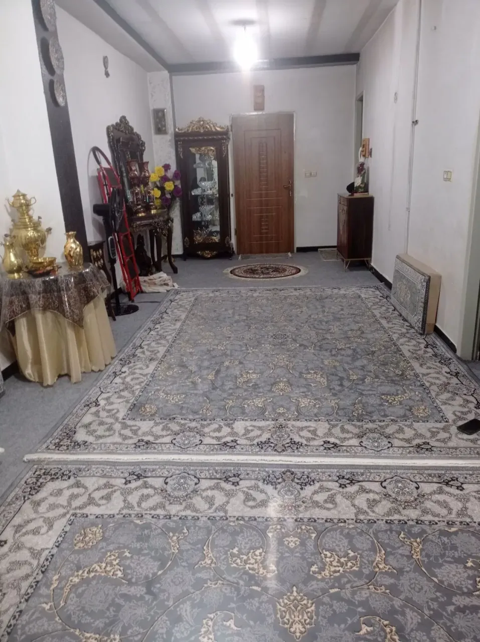 ۶۵ متر خانه ۱ خواب انباری خرمدشت