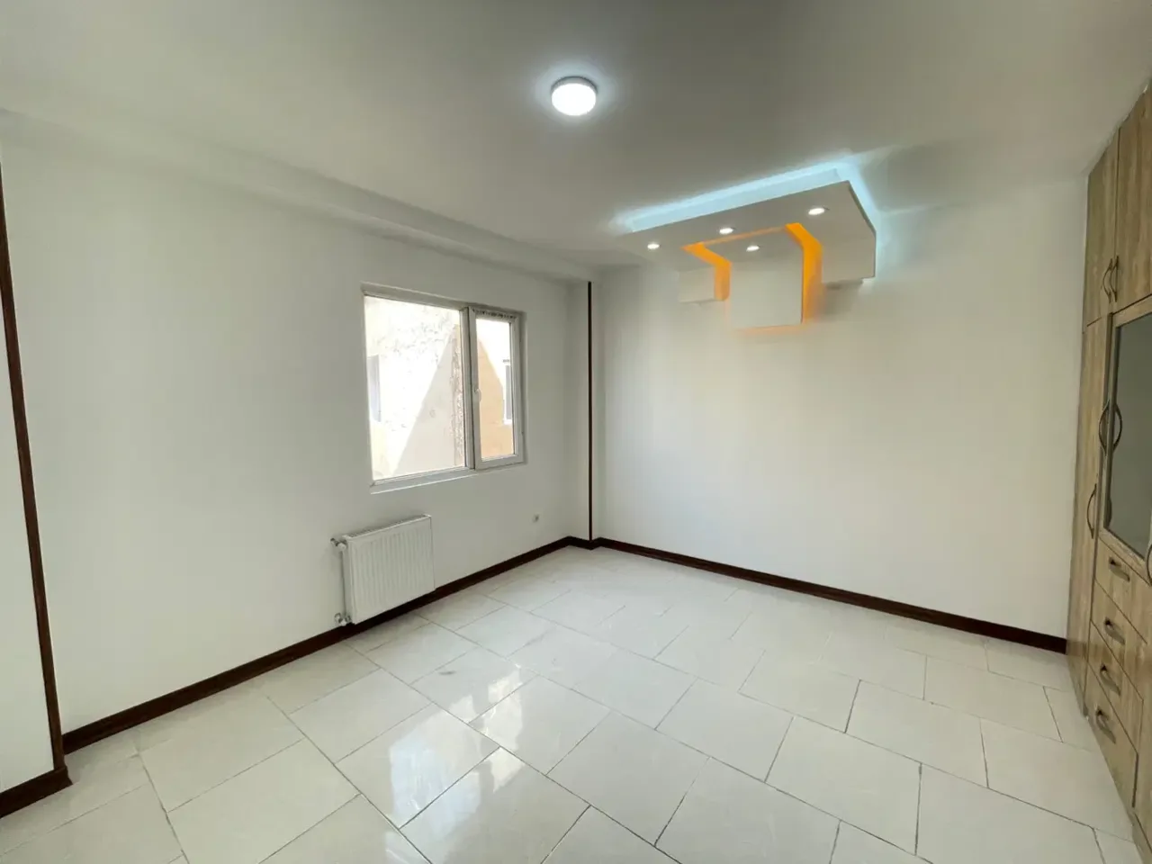 ۱۰۰متر/۲خواب/تراس دار/کیانمهر