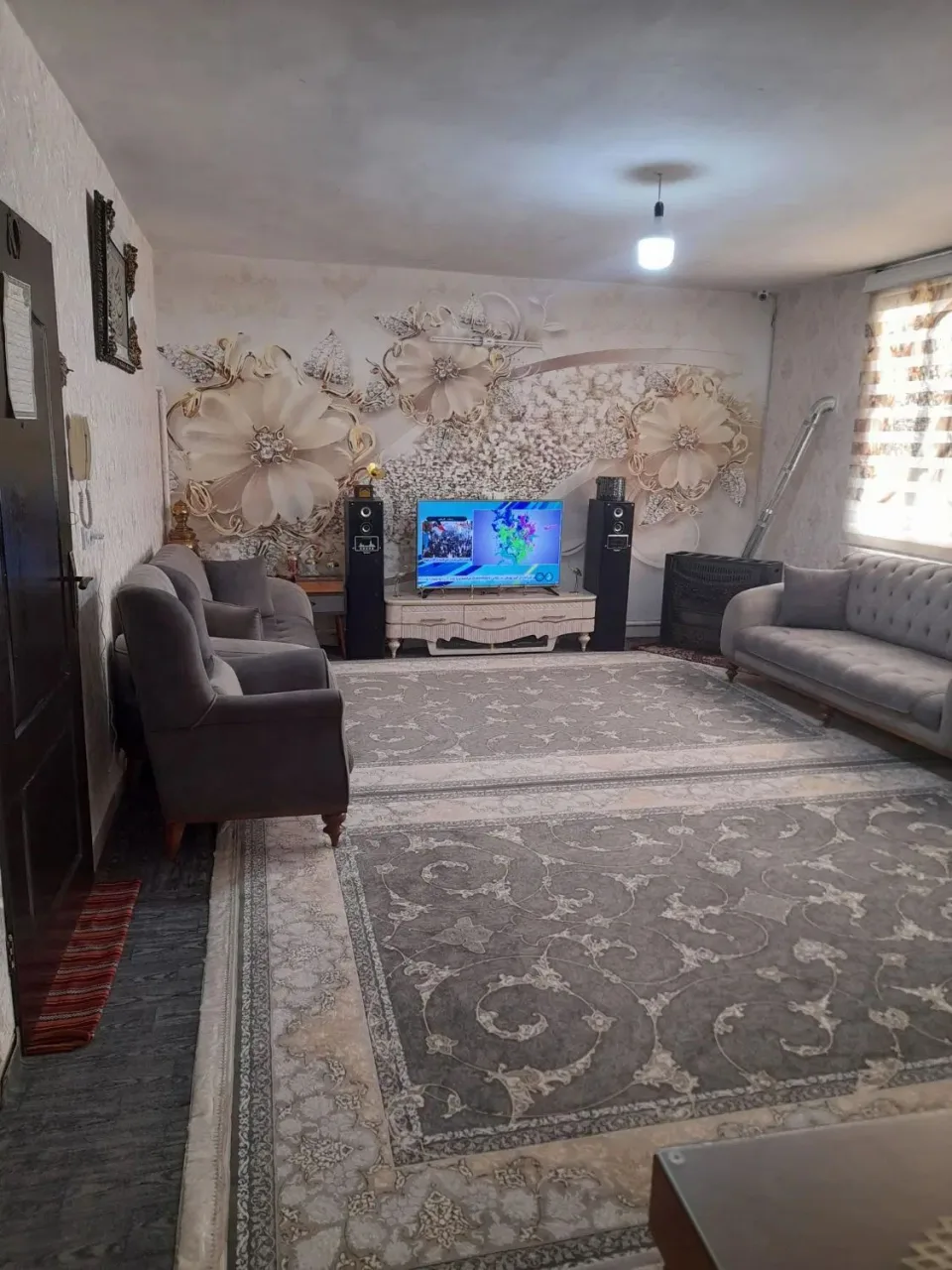 ۷۵ متر واحد ۲ خواب انباری کرج خرم‌دشت