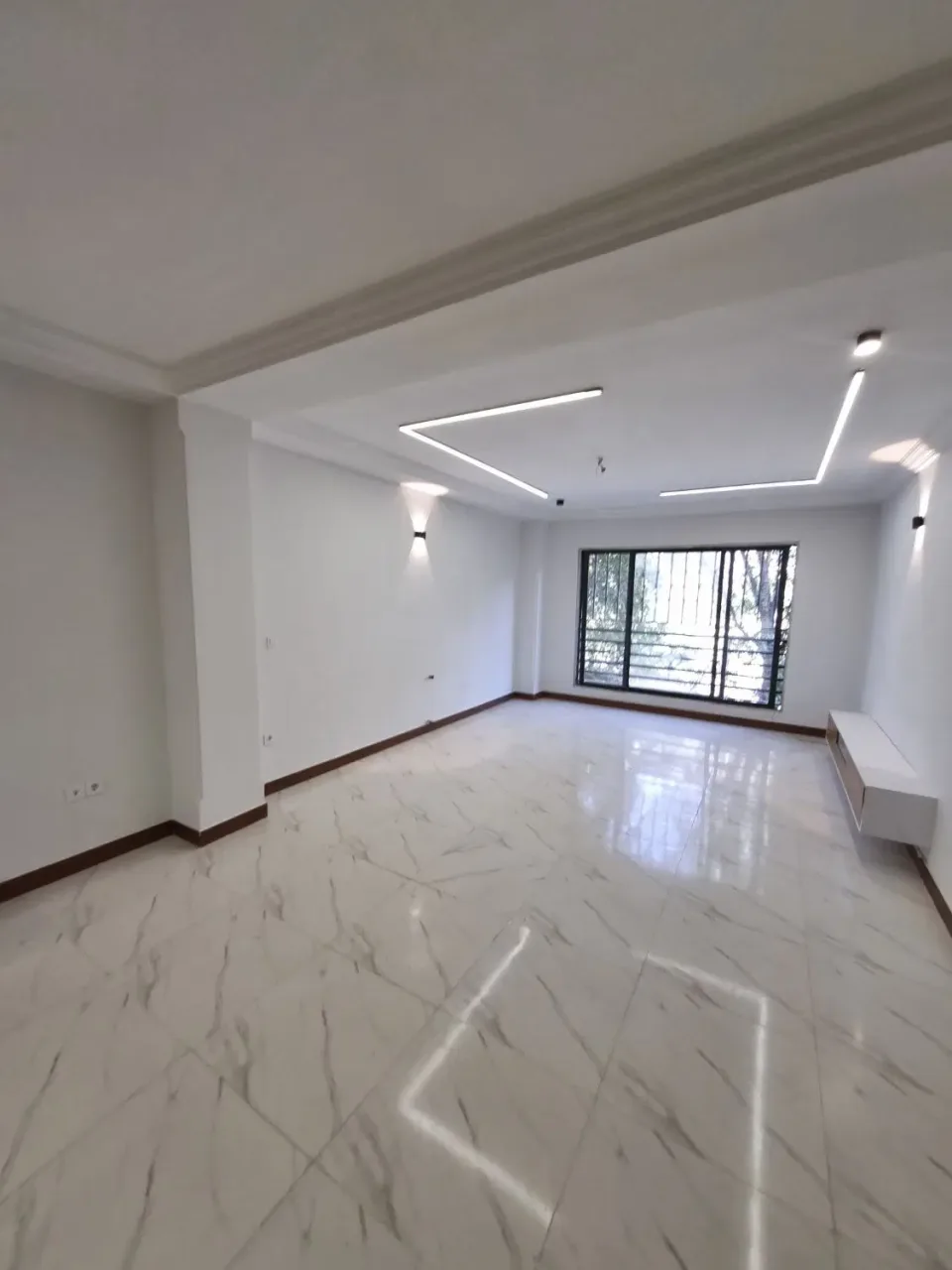 آپارتمان 92 متری 2 خواب نوساز مهرشهر