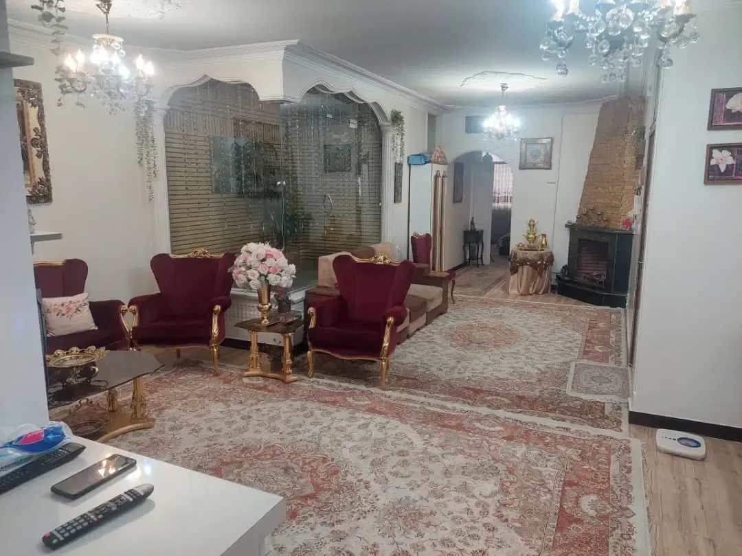 ۱۱۲ متر آپارتمان دوخواب با پارکینگ در شاهین‌ویلا