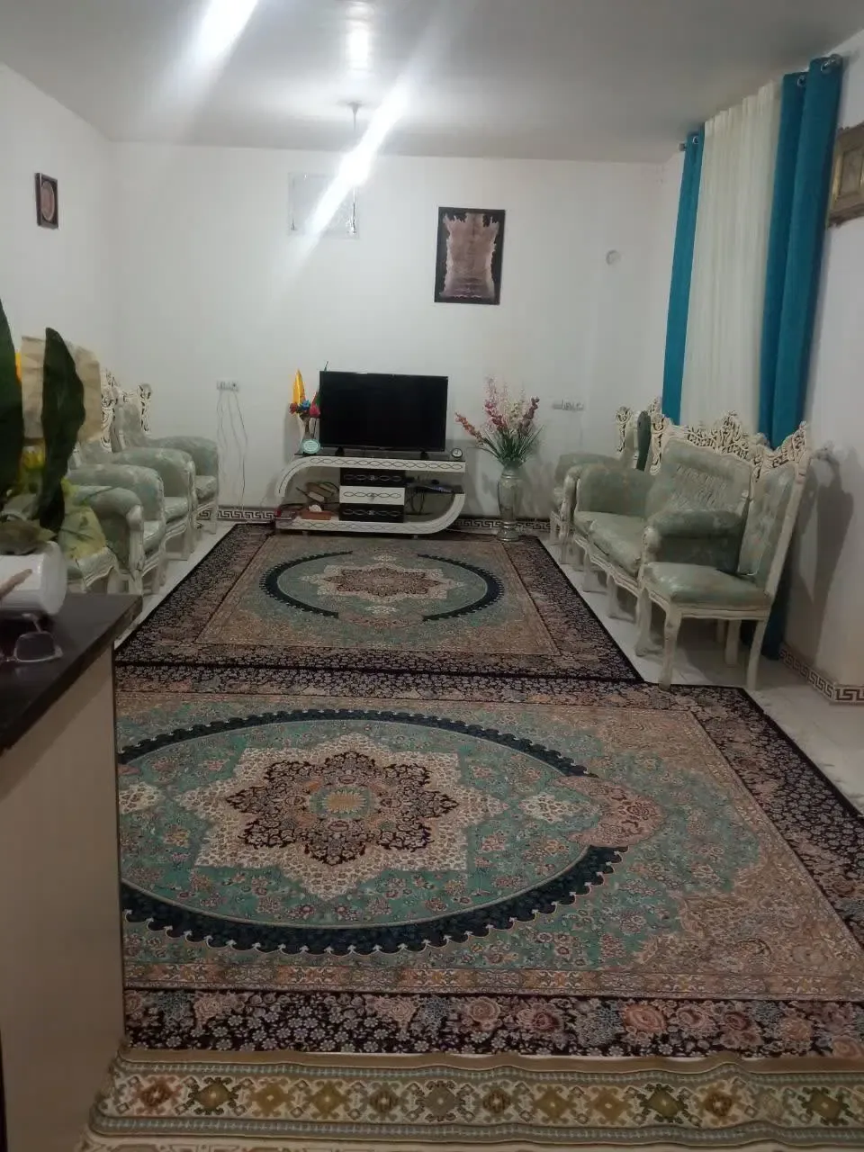 خانه ویلایی دوخوابه ۱۳۰ متری با باغچه در نجم‌آباد