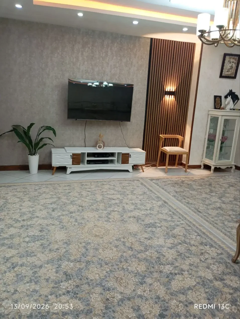 آپارتمان ۹۸ متری دوخوابه بازسازی‌شده ساماندهی