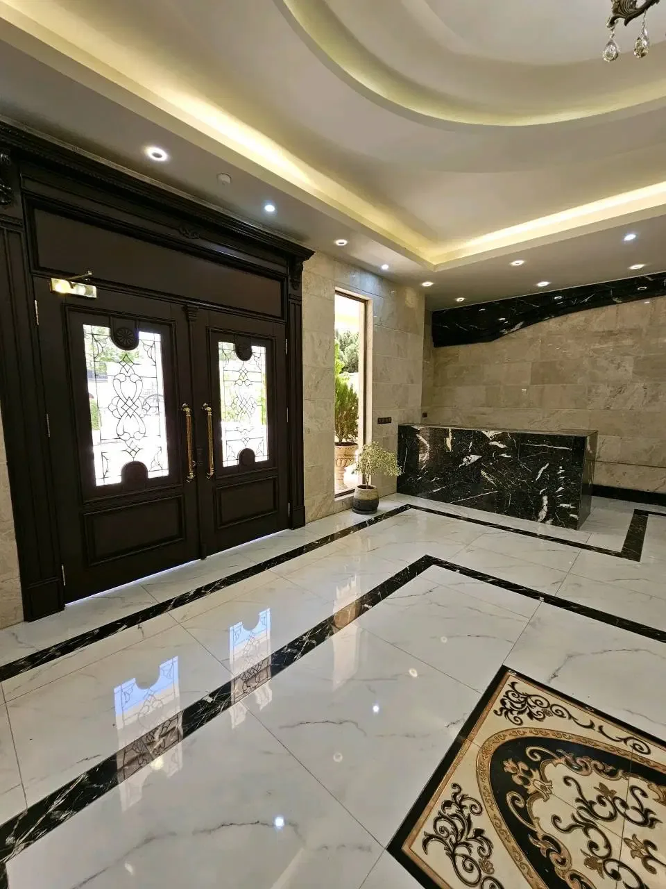 آپارتمان ۱۵۰ متری سه‌خوابه نوساز در عظیمیه