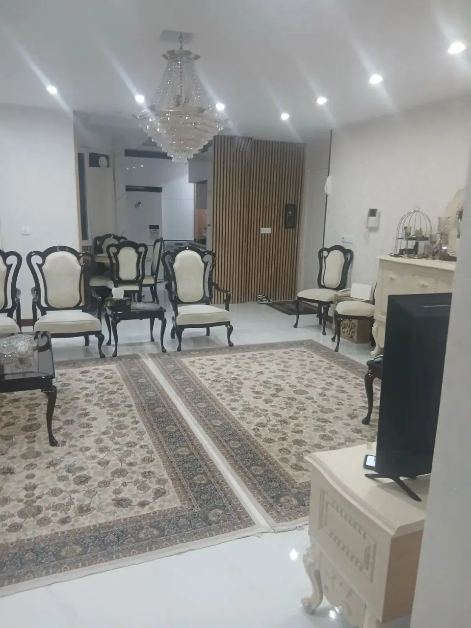 آپارتمان ۷۸ متری دوخواب با سند تک‌برگ در عظیمیه