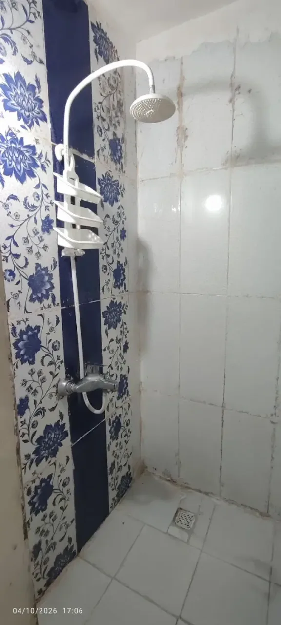 آپارتمان ۶۵ متری یک‌خوابه همکف در حیدرآباد
