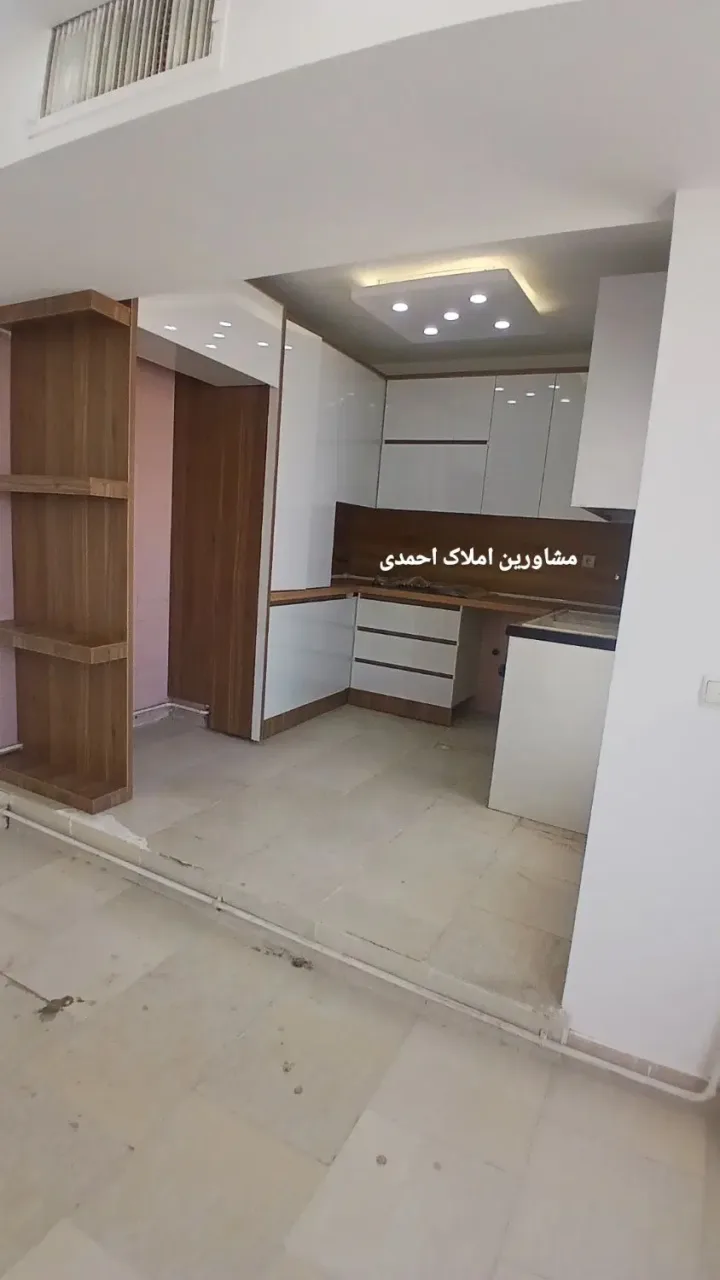 آپارتمان ۸۵ متری دوخوابه طبقه پنجم شهرک ابریشم