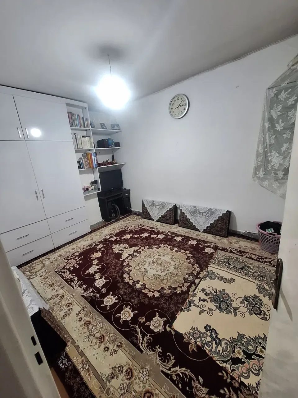 ۸۲ متر، ۲ خواب بازسازی‌شده در خرمدشت