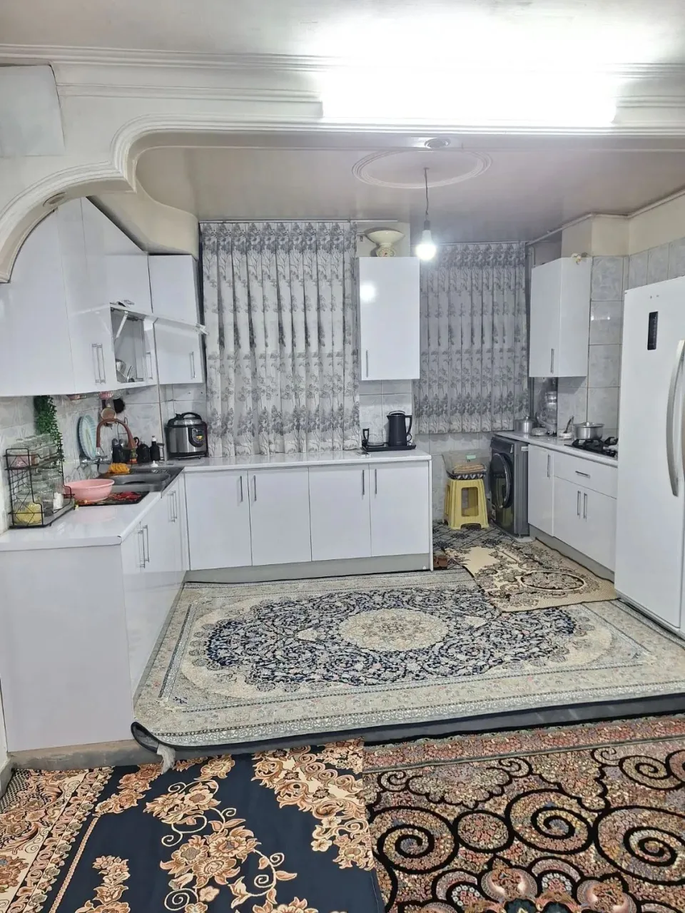 ۸۲ متر، ۲ خواب بازسازی‌شده در خرمدشت
