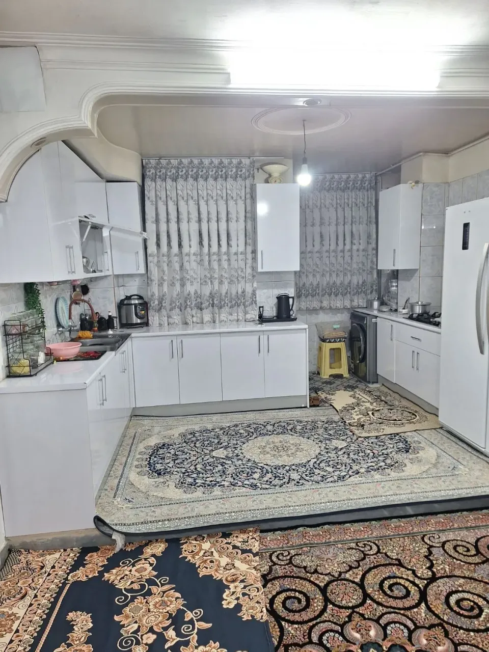 ۸۲ متر، ۲ خواب بازسازی‌شده در خرمدشت