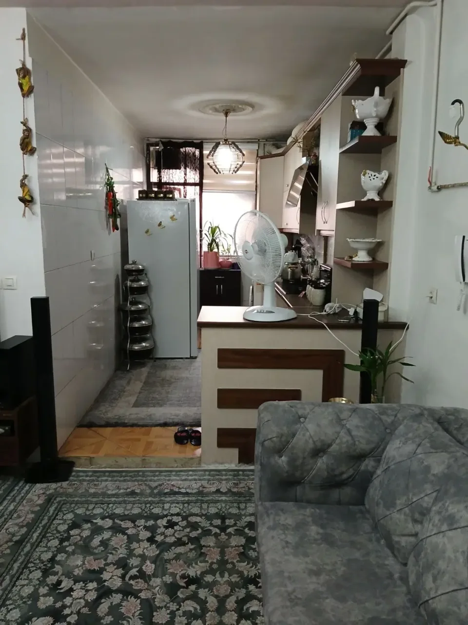 آپارتمان ۶۵ متری یک‌خوابه با پارکینگ در خرمدشت