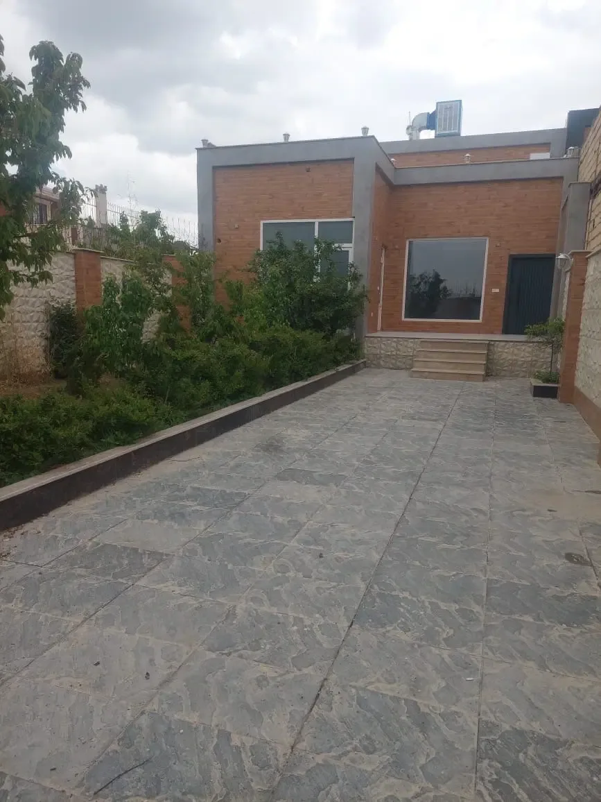 زمین ۲۵۰ متری، ویلای دوبلکس ۳خوابه در سهیلیه