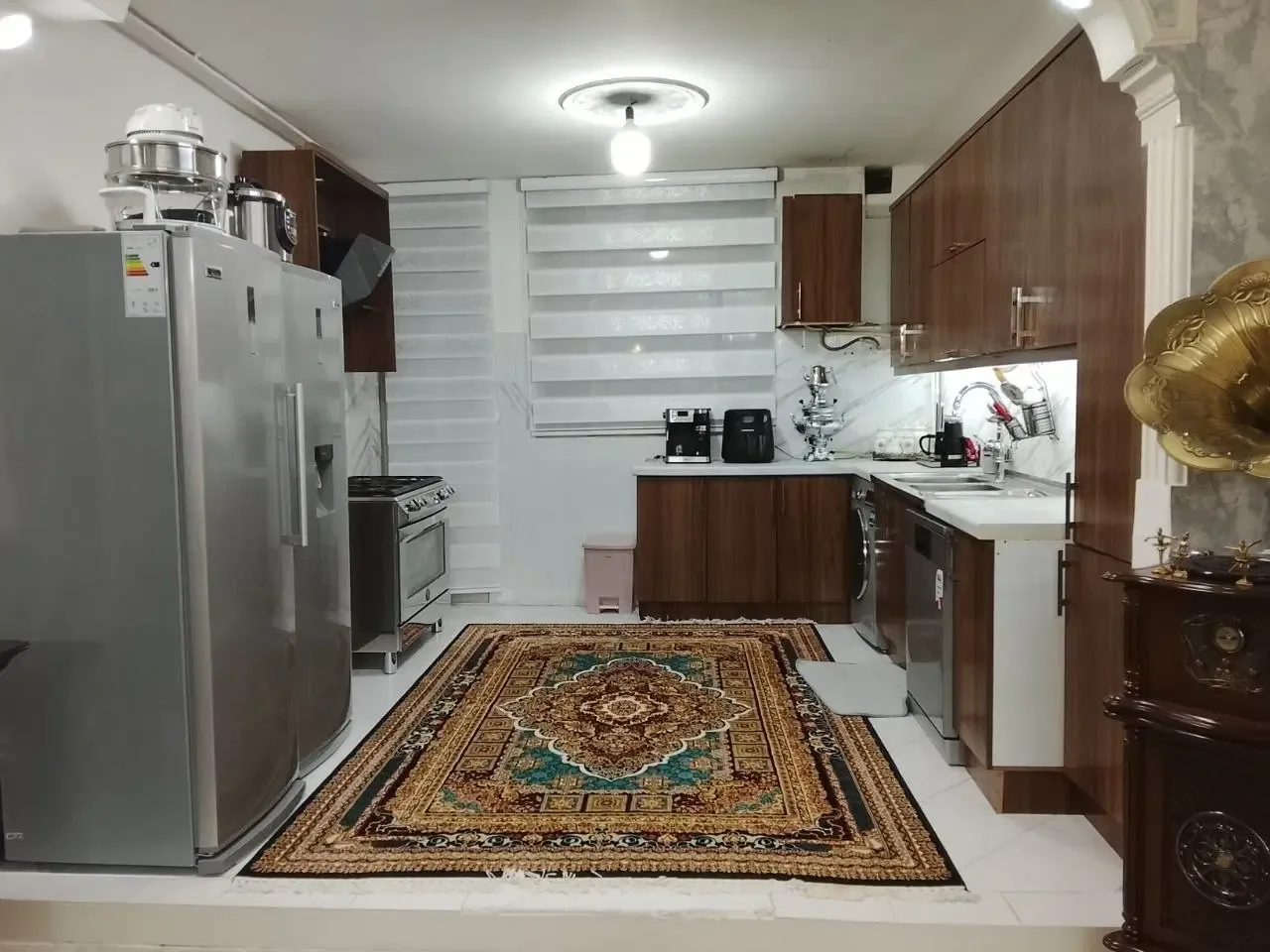 آپارتمان ۹۰ متری دوخوابه، حیدرآباد کرج