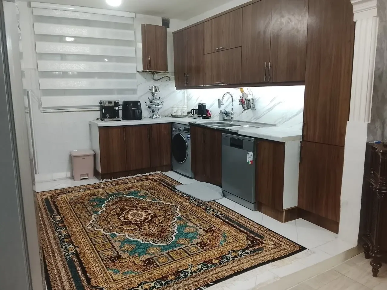 آپارتمان ۹۰ متری دوخوابه، حیدرآباد کرج