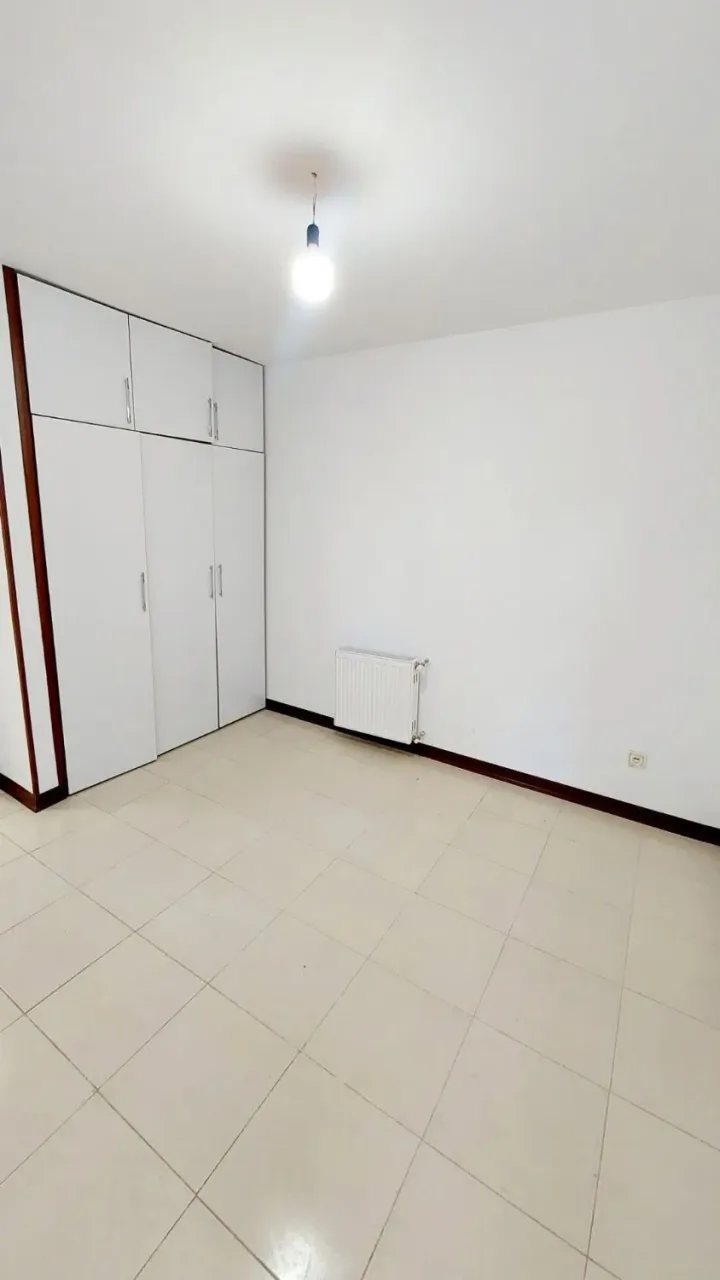 ۷۸ متر دوخواب با پارکینگ و آسانسور در کیانمهر