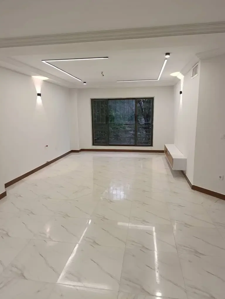 ۹۰ متر ۲ خواب با امکانات کامل در کوی زنبق