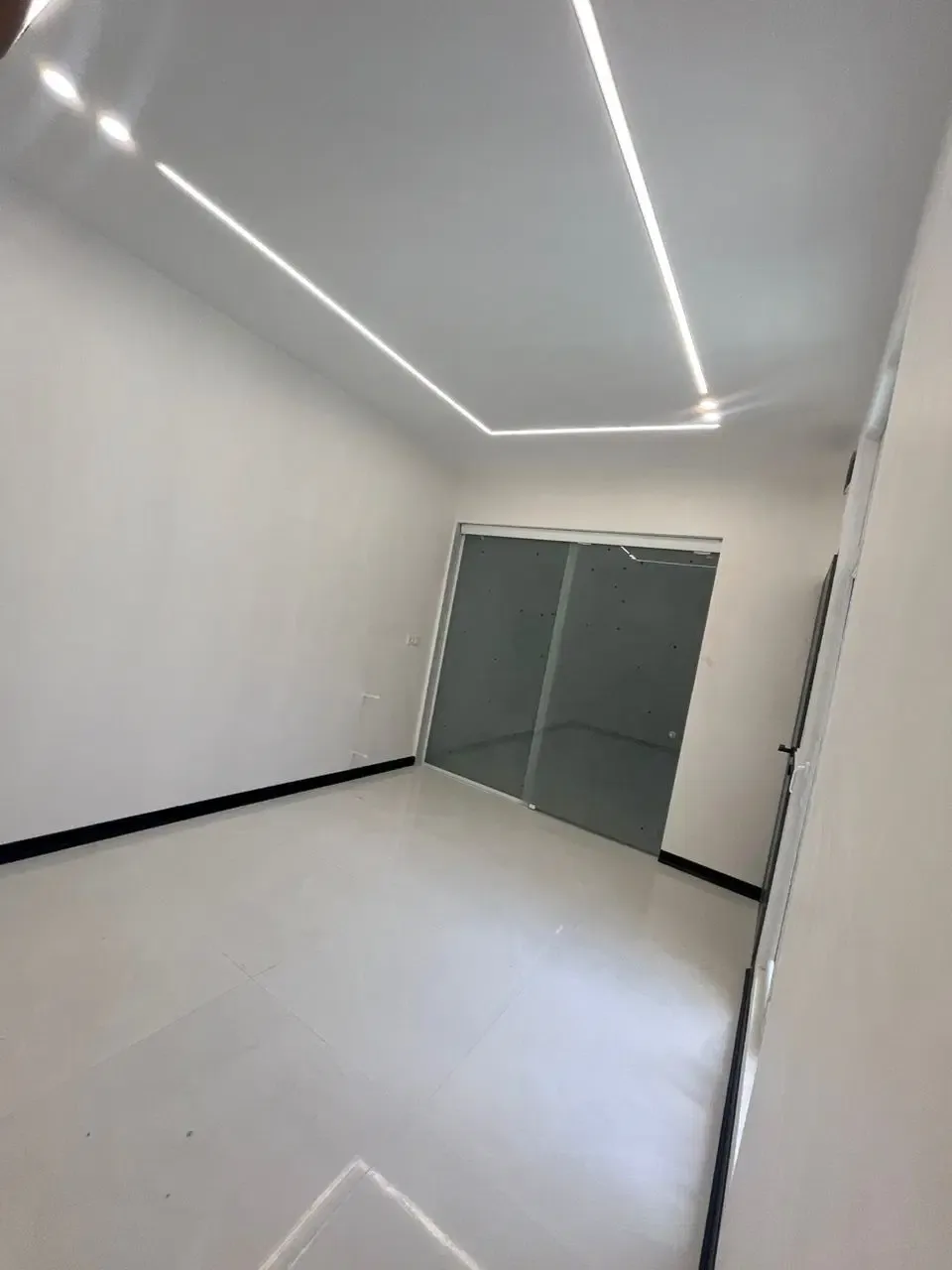 ویلای ۱۲۰ متری ۲ خوابه سنددار در کردان
