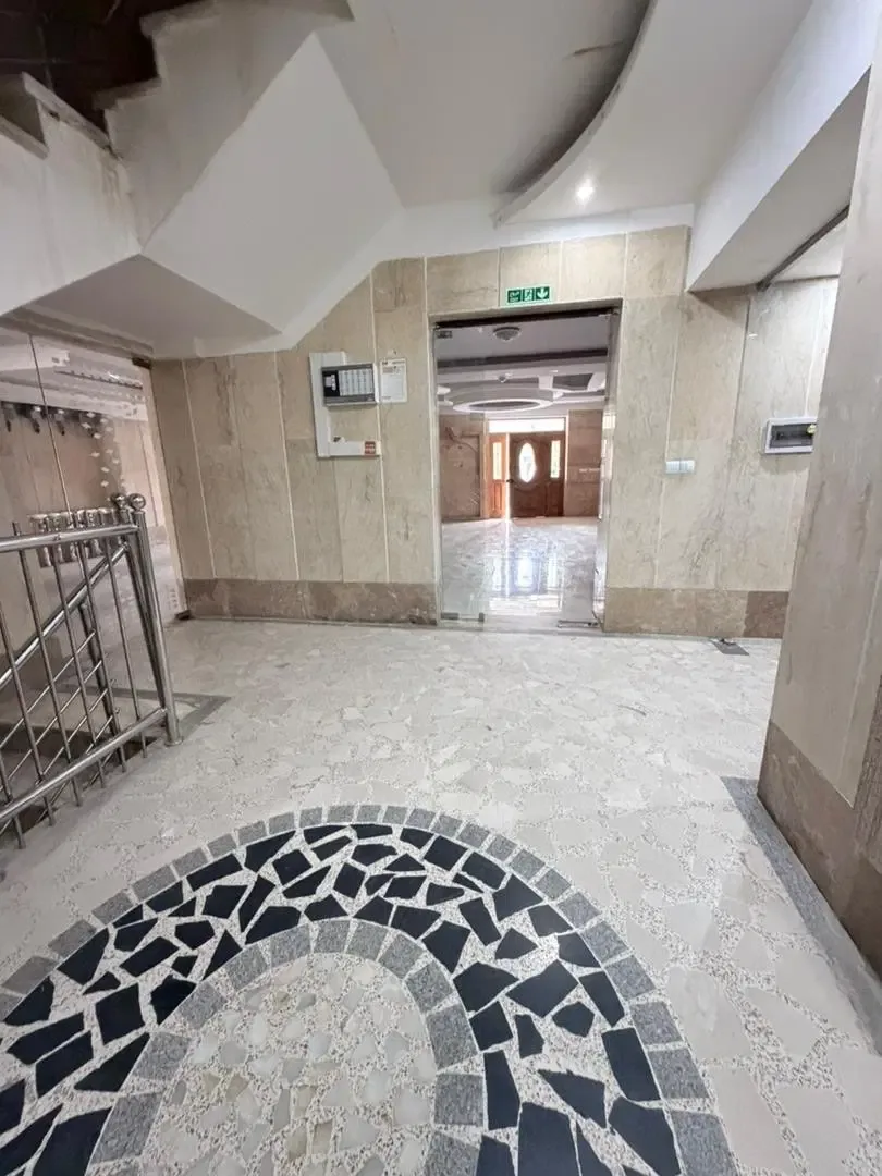 آپارتمان ۱۲۶ متری دوخوابه تک‌برگ در باغستان