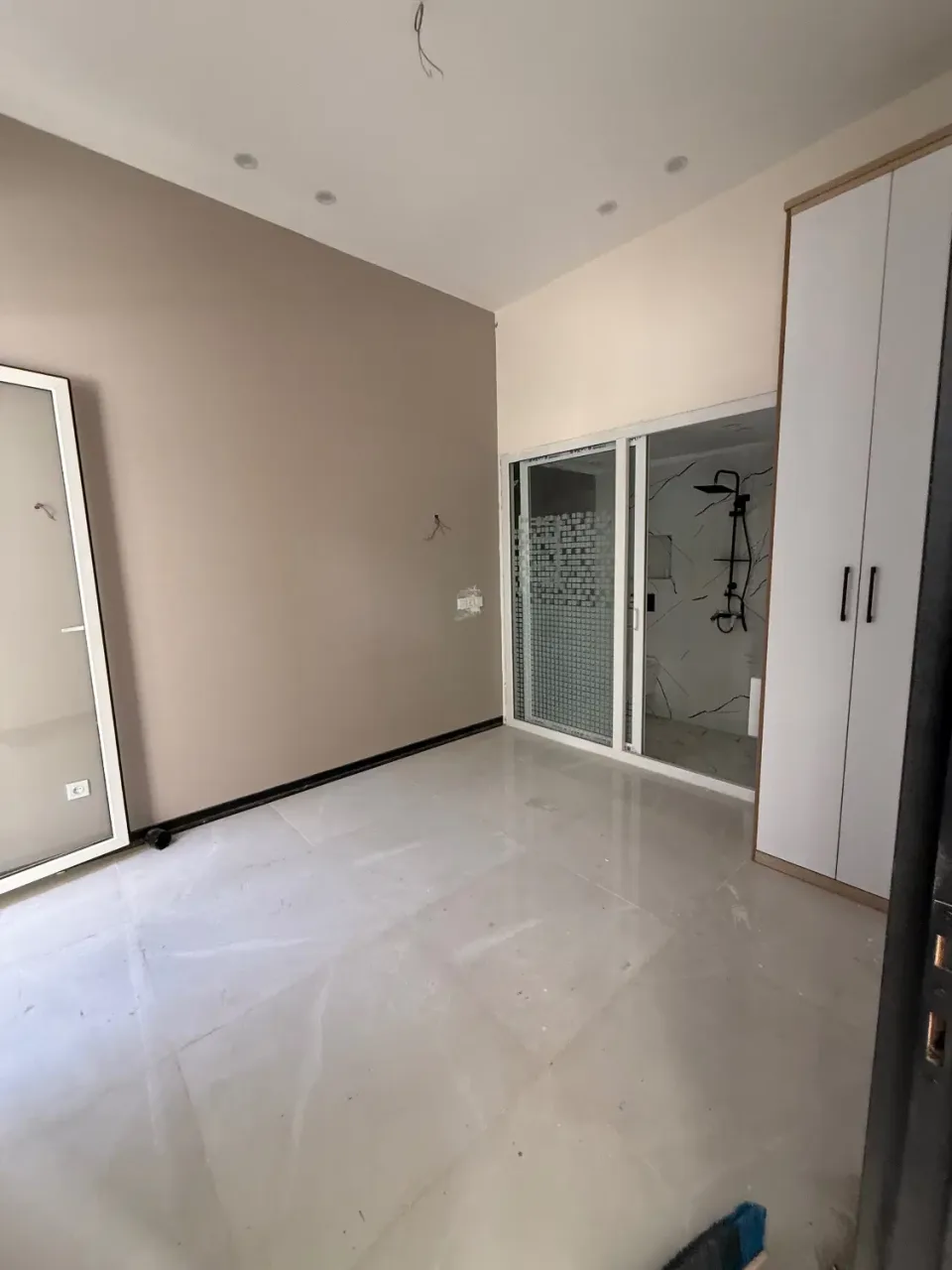 ویلای ۱۲۰ متری دوخوابه نوساز در کردان
