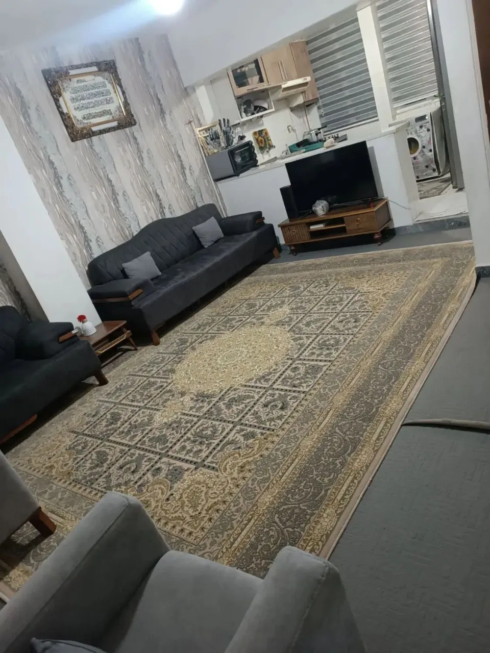 ۶۰ متر یک‌خوابه با انباری و بالکن در خرمدشت