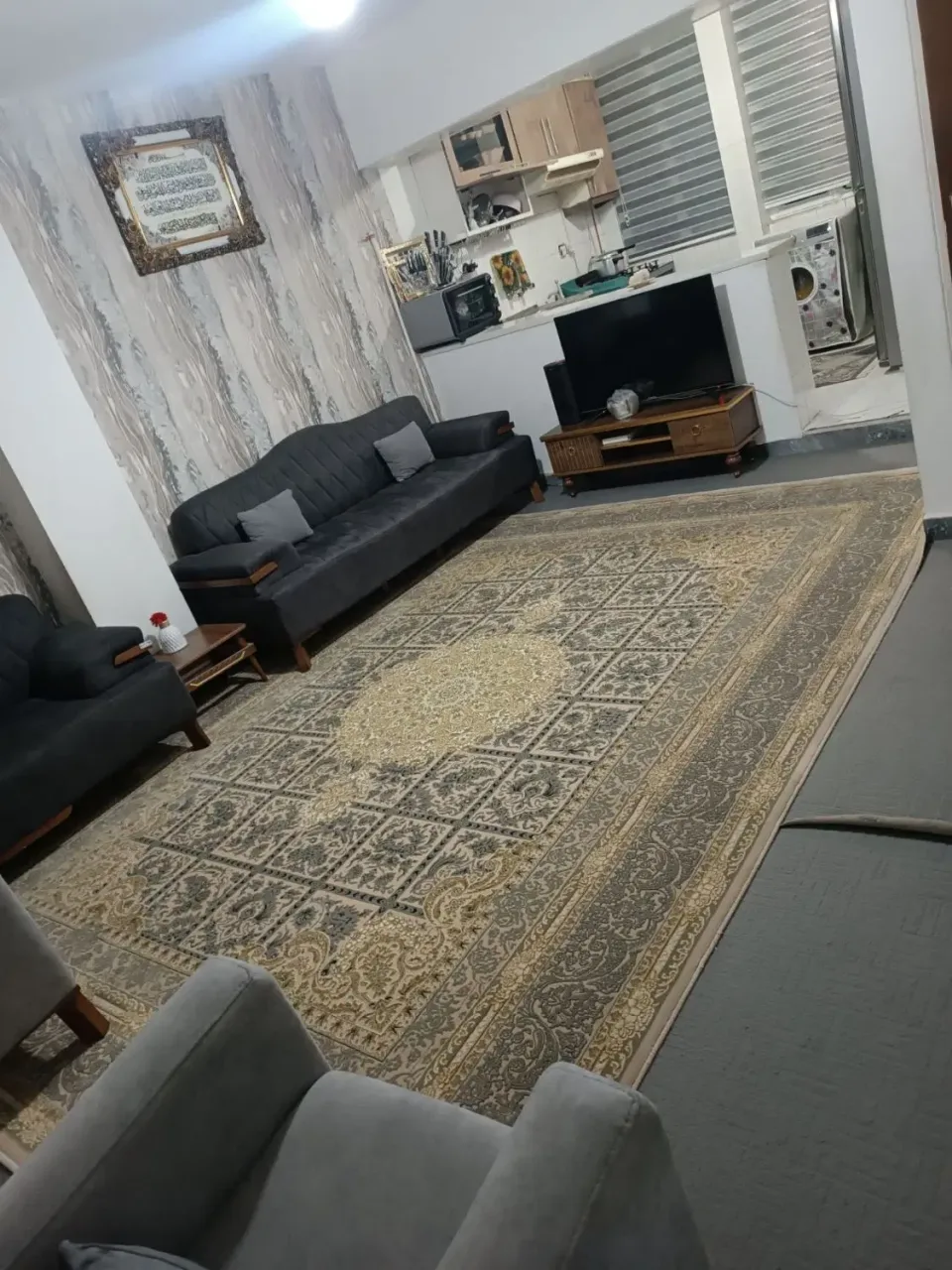 ۶۰ متر یک‌خوابه با انباری و بالکن در خرمدشت