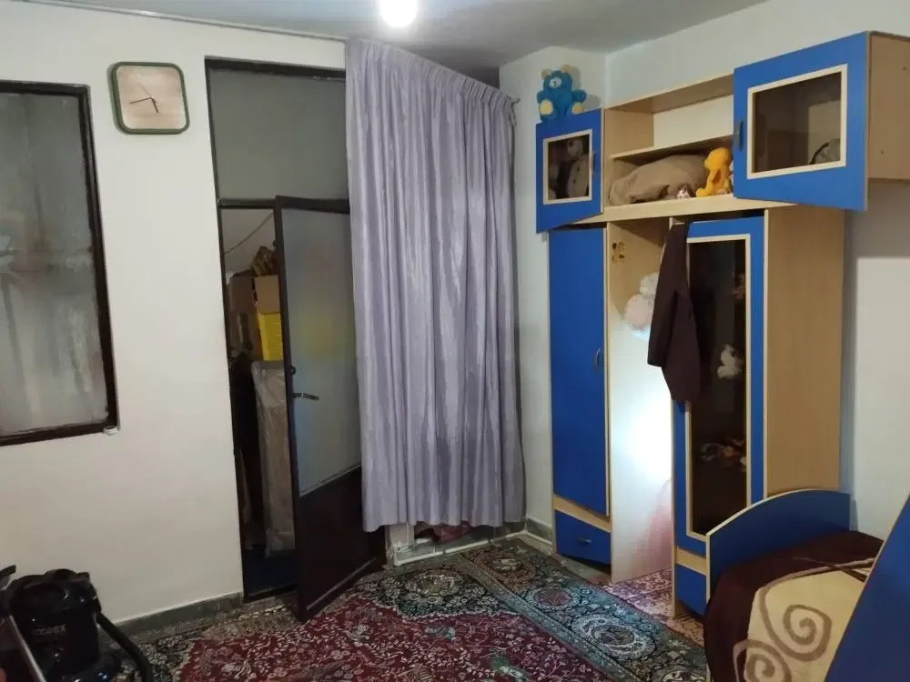 آپارتمان ۹۰ متری دوخوابه با آسانسور در خرمدشت