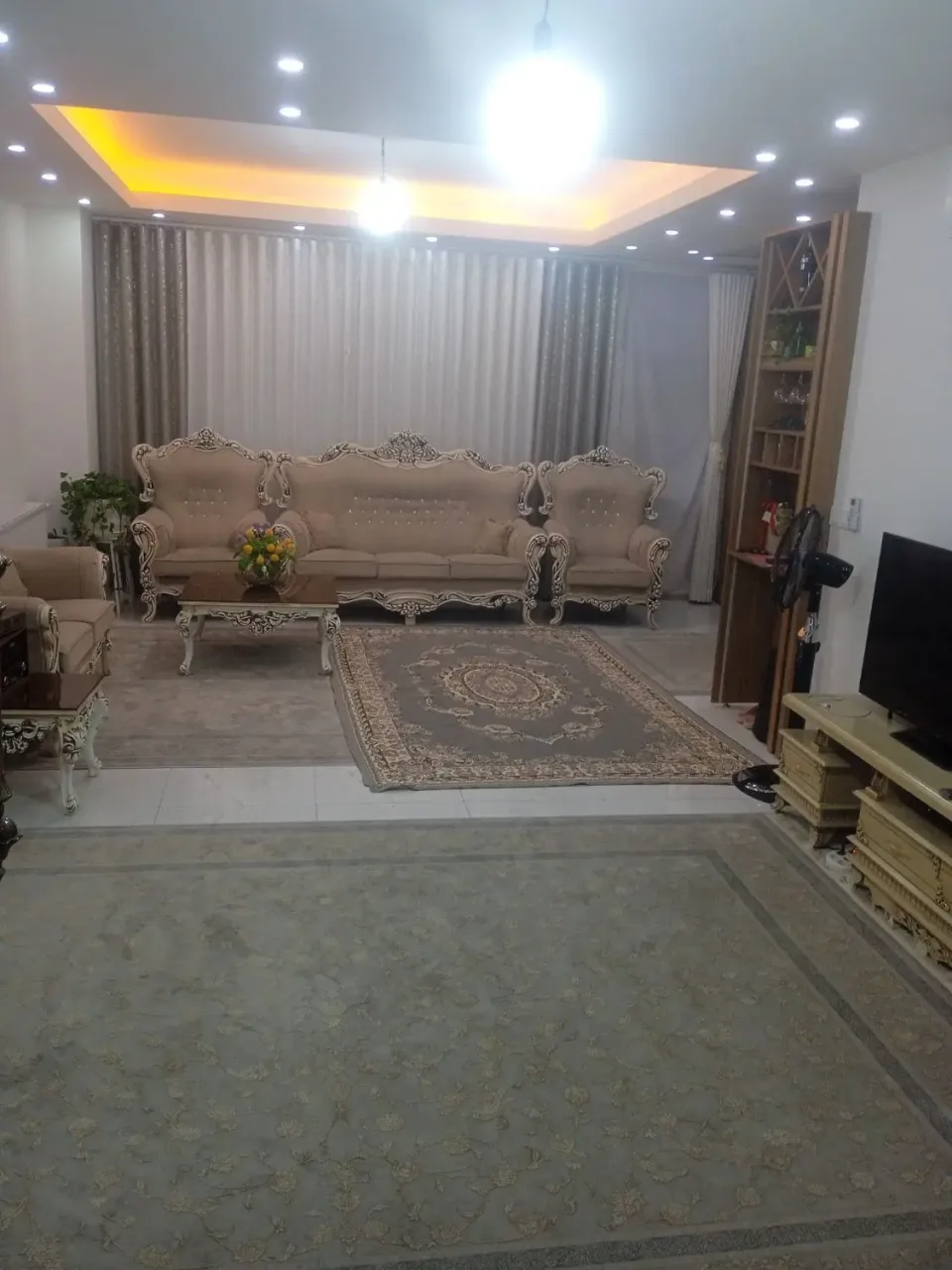 ۱۰۰ متر دوخوابه نوساز تک‌واحدی در خرمدشت