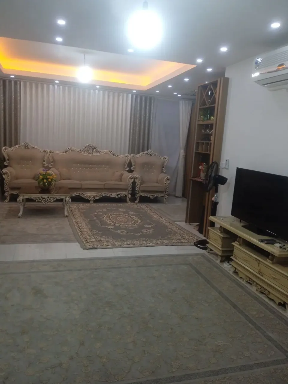 ۱۰۰ متر دوخوابه نوساز تک‌واحدی در خرمدشت