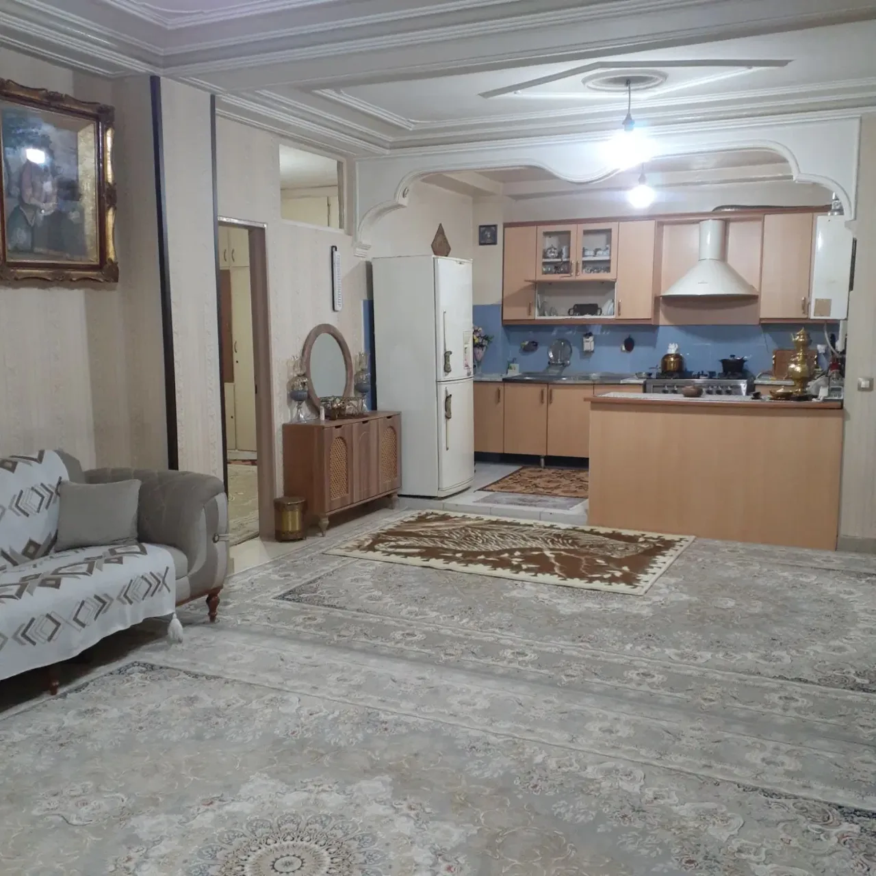 ۱۰۰ متر، ۲ خواب، پارکینگ و انباری در خرمدشت
