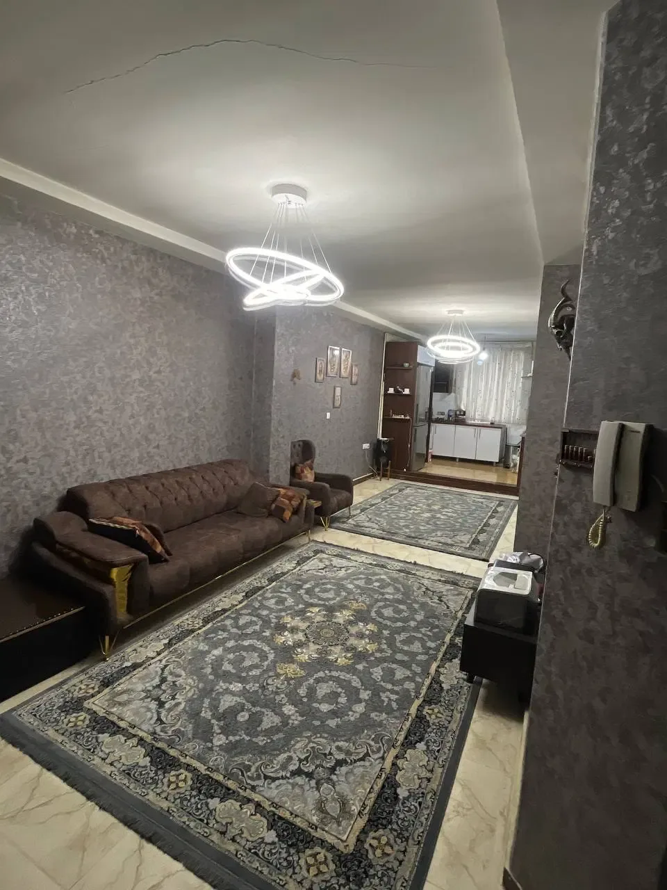 ۷۳ متر یک‌خوابه با آسانسور در خرمدشت