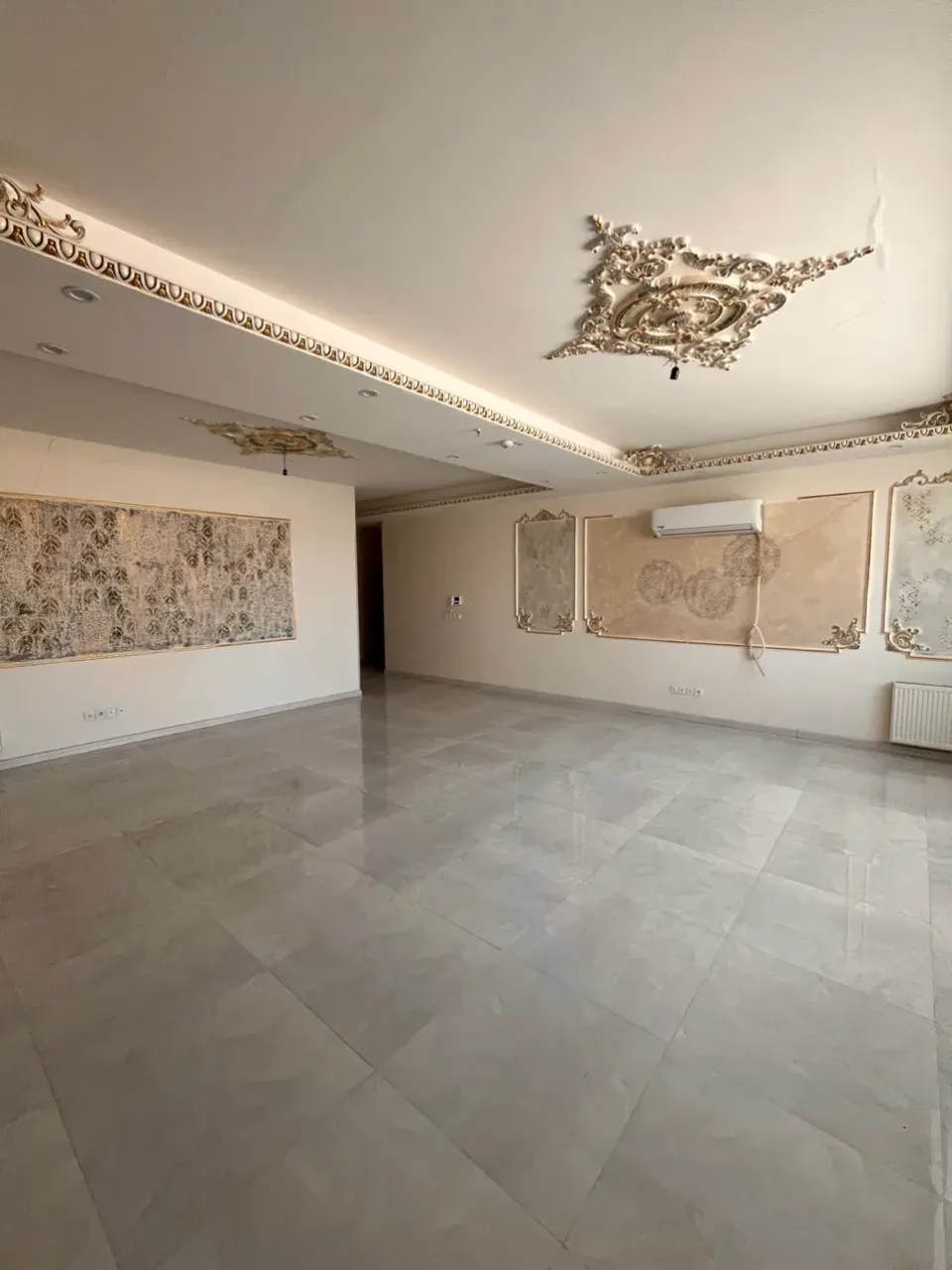 ۱۳۴ متر ۲ خواب نوساز با امکانات، باغستان