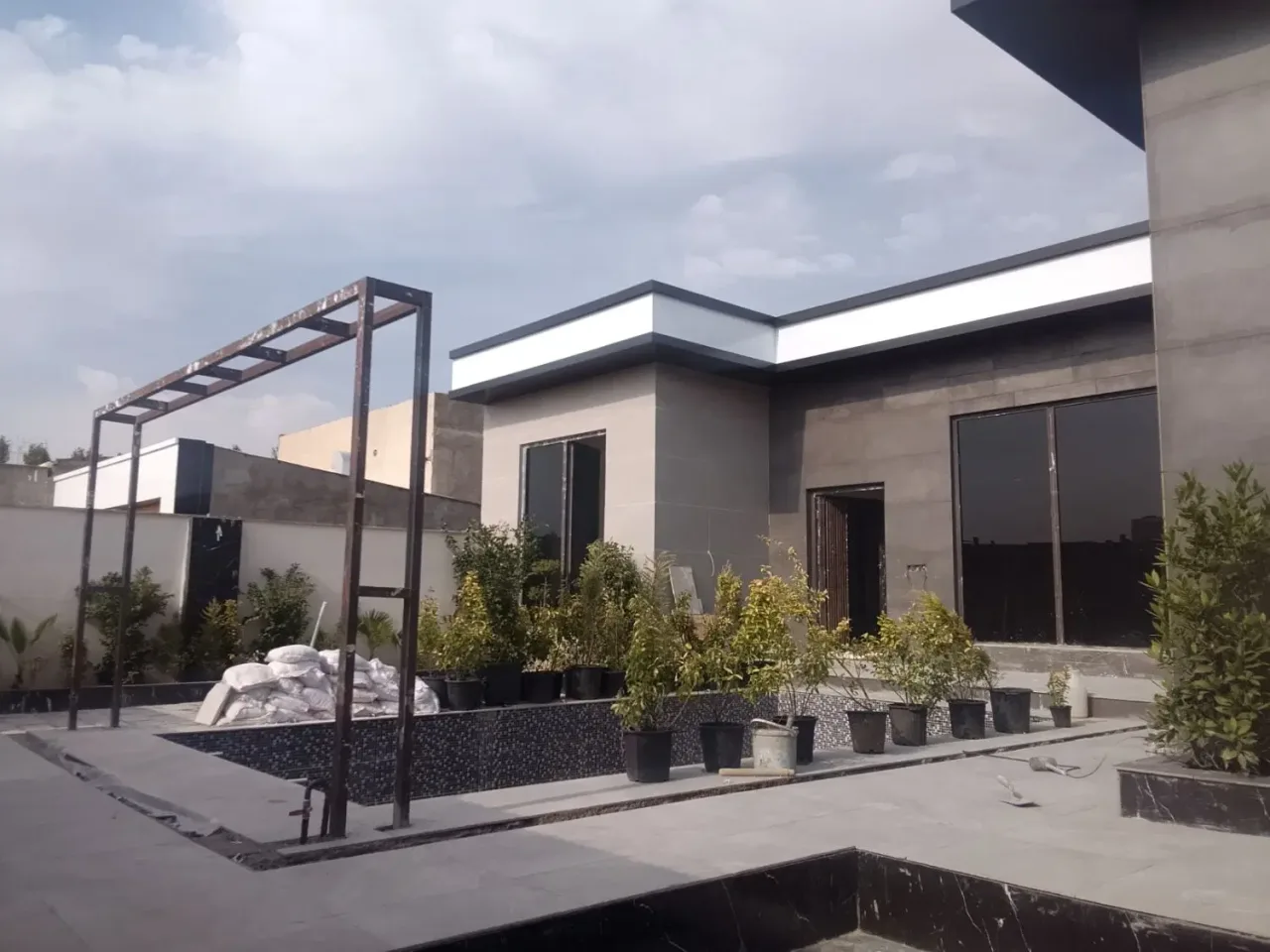 ۱۰۰ متر ویلای دوخوابه نوساز در سهیلیه