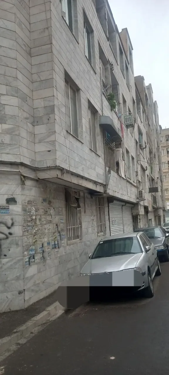 آپارتمان ۷۵ متری دوخوابه تک‌واحدی در خرمدشت