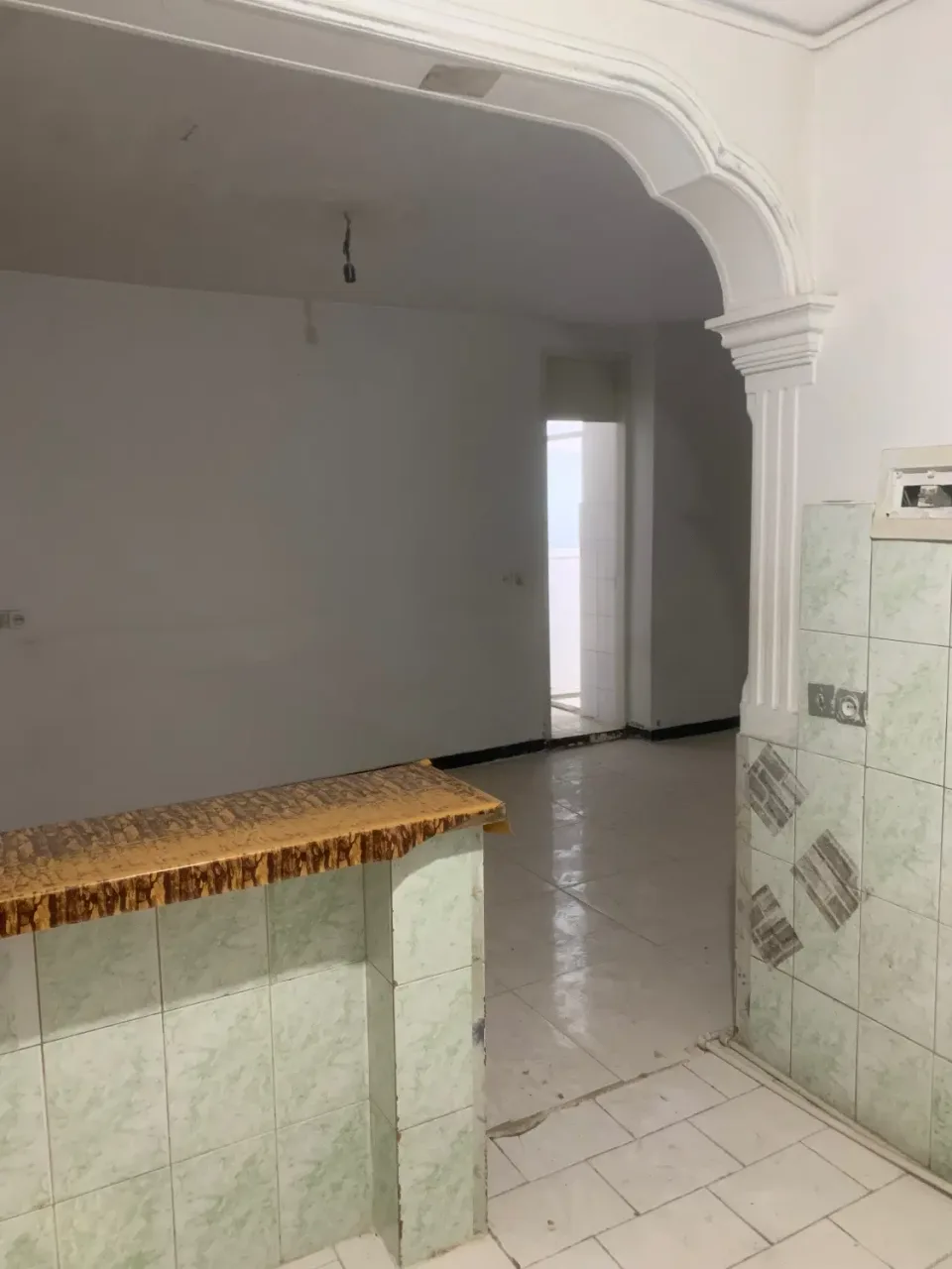 ۵۵ متر یک‌خوابه، تخلیه در خرمدشت