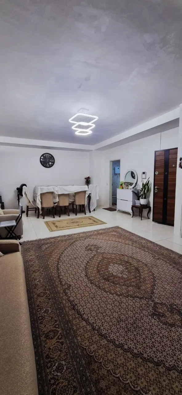 آپارتمان ۹۵ متری دوخوابه نوساز در خرمدشت