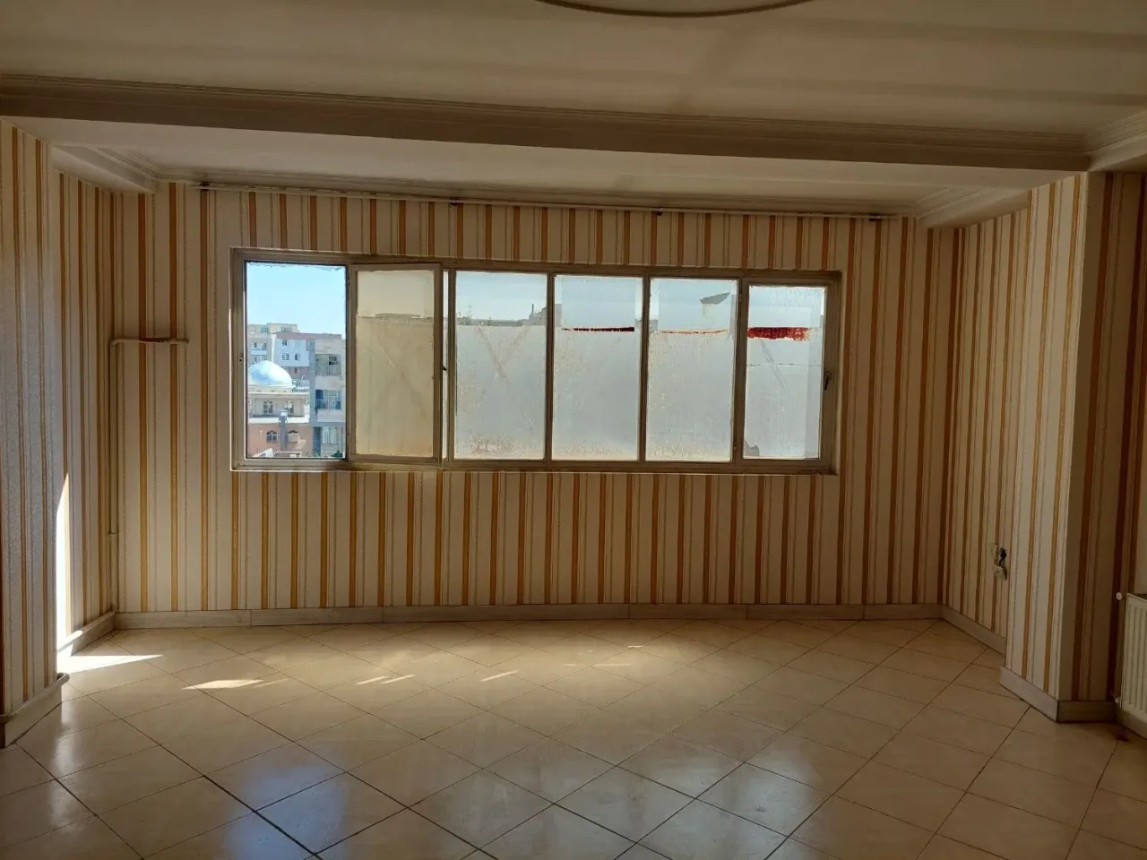 اجاره آپارتمان ۸۰ متری دوخوابه آسانسوردار در ساسانی