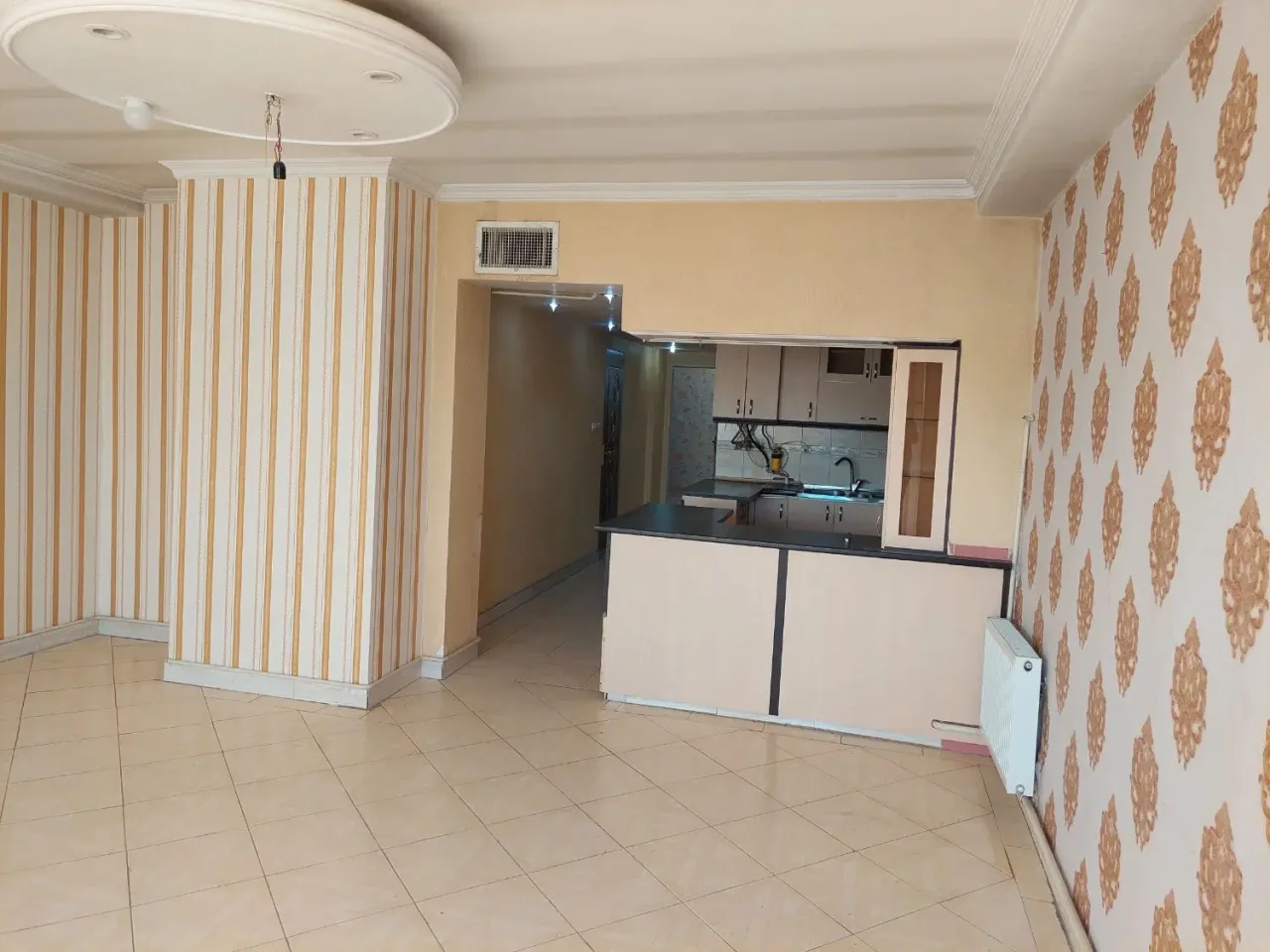 اجاره آپارتمان ۸۰ متری دوخوابه آسانسوردار در ساسانی