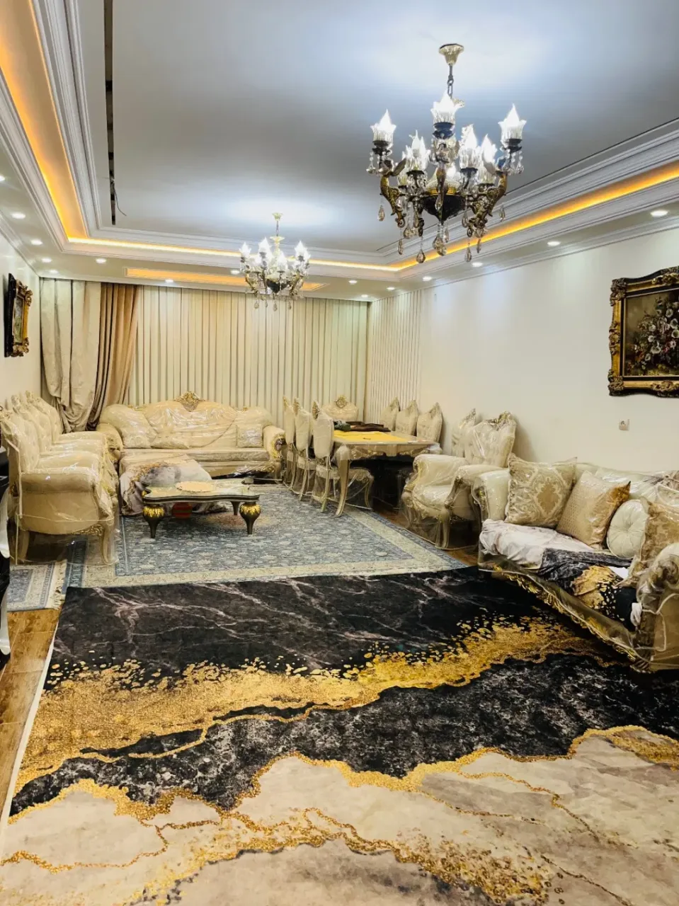 آپارتمان ۱۲۵ متری دوخوابه با پارکینگ در خرمدشت