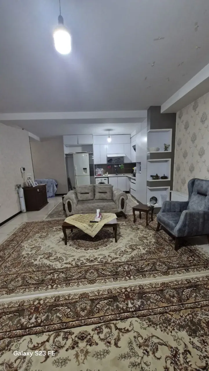 ۸۱ متر آپارتمان ۲ خوابه سندتک‌برگ در کمال‌شهر