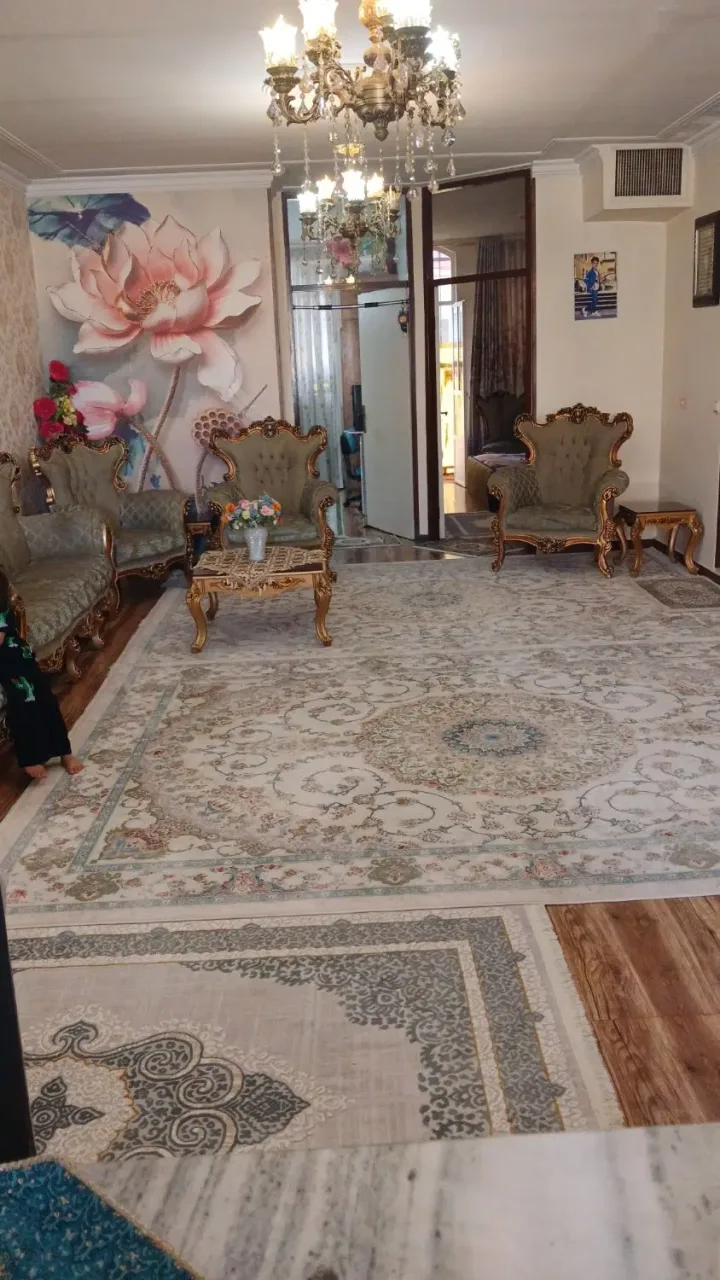 ۹۰ متر دوخوابه تک‌واحدی در خرمدشت