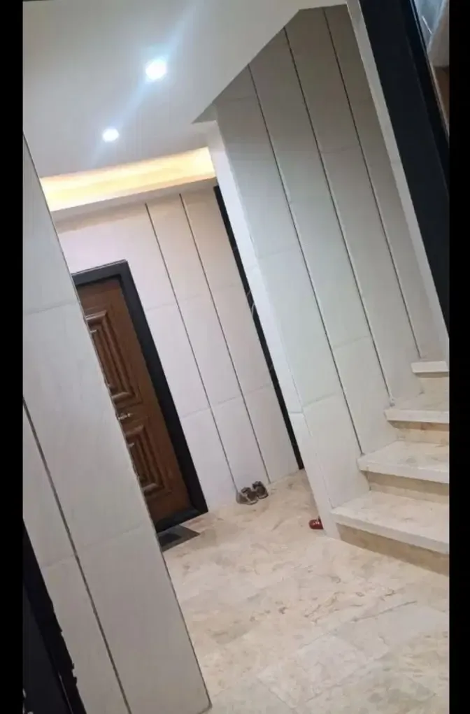 آپارتمان ۱۲۰ متری دوخوابه در خرمدشت