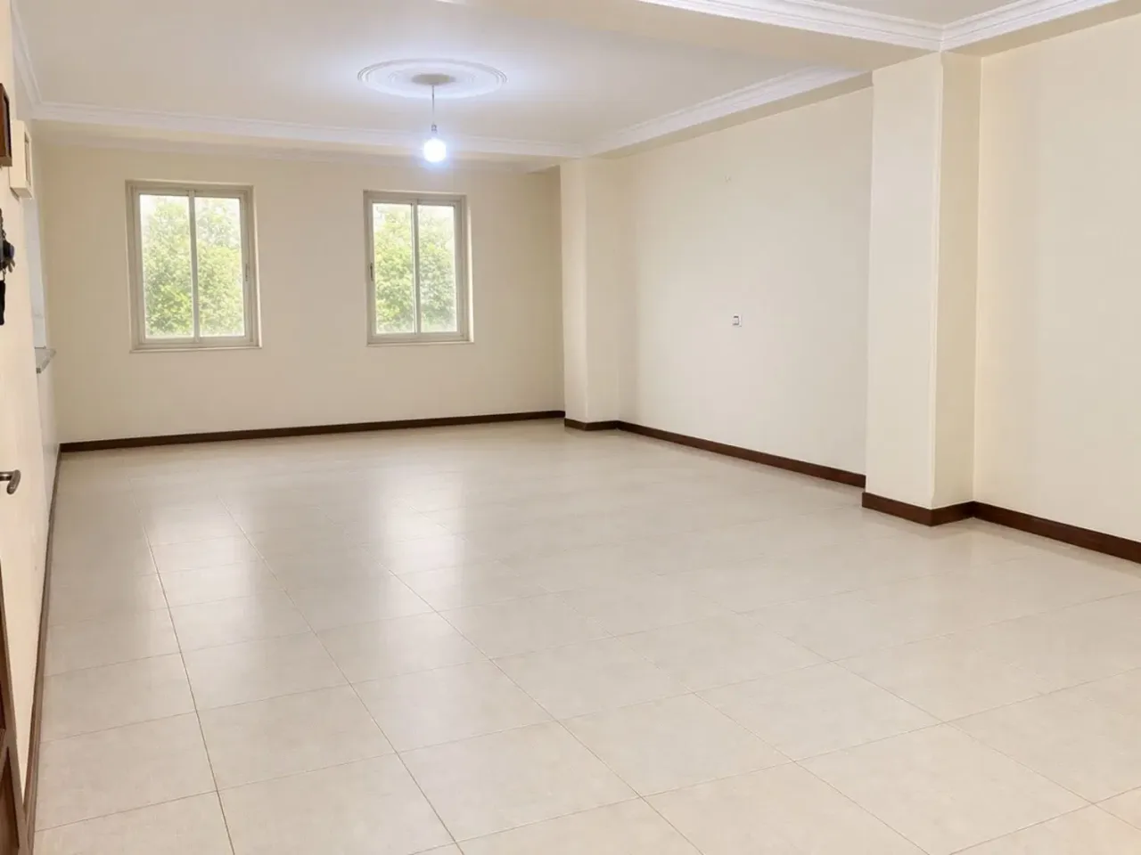 اجاره آپارتمان ۱۳۶ متری ۳ خوابه تک‌واحدی دولت‌آباد