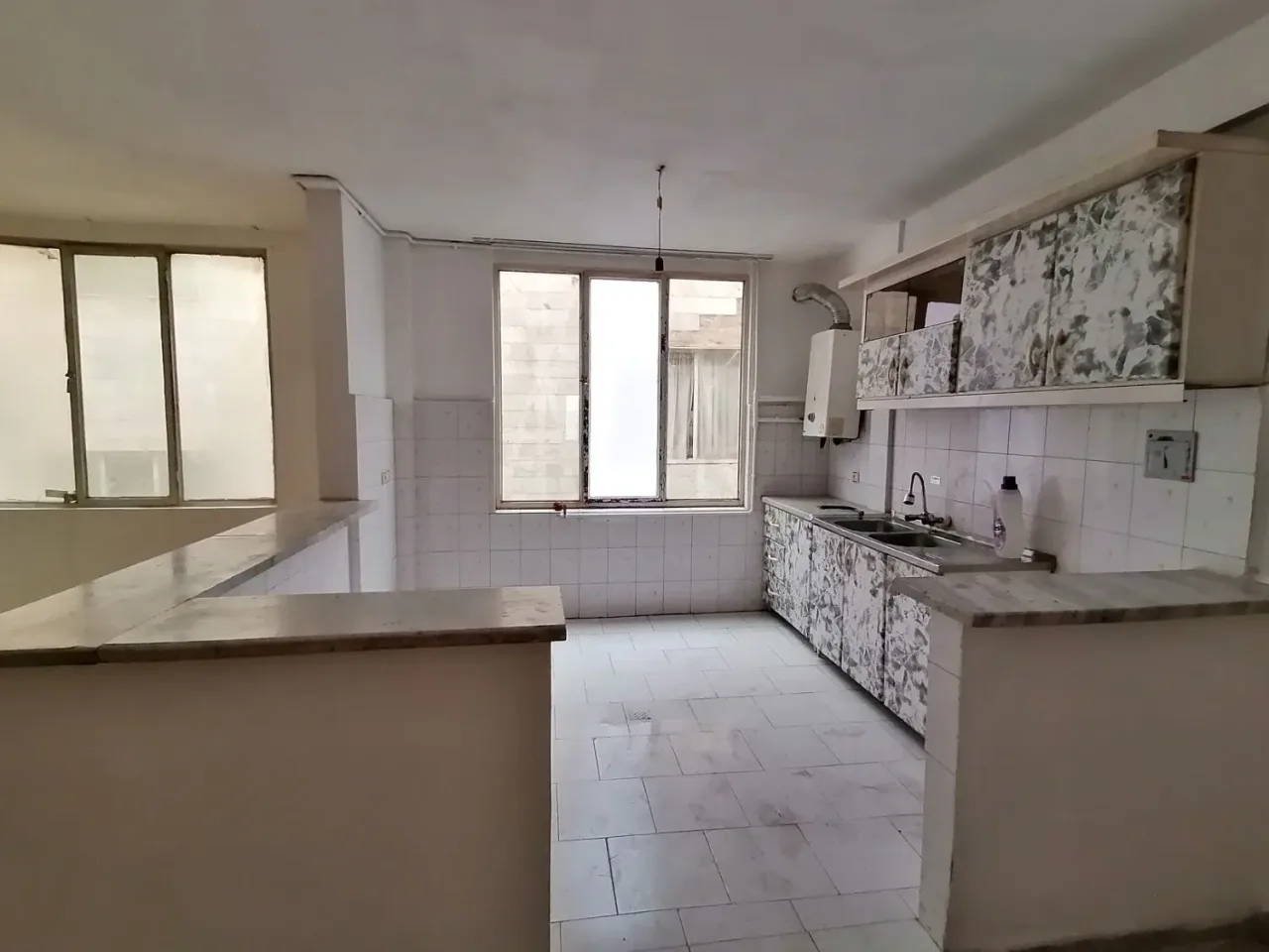 اجاره آپارتمان ۶۸ متری دوخوابه در کرج نو